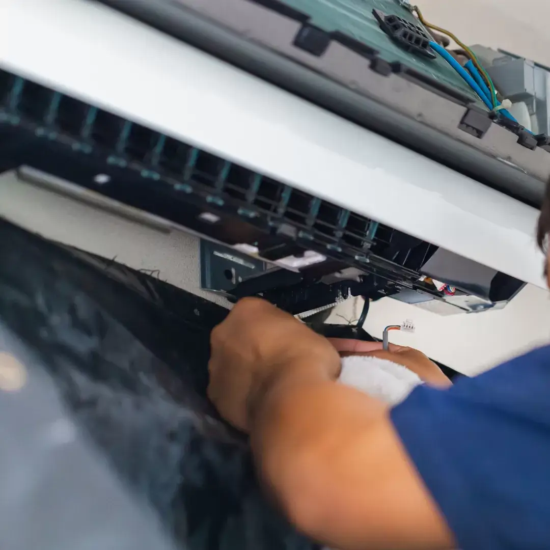 Home Cleaning Services in Dubai: 5 Signs It’s Time to Call the Experts